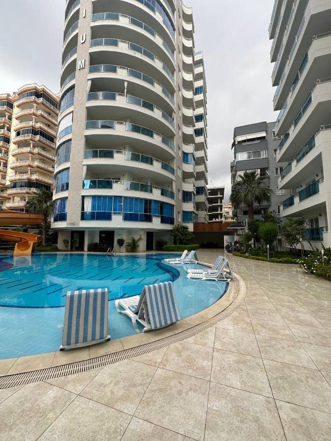 Yekta Atrium Apartment